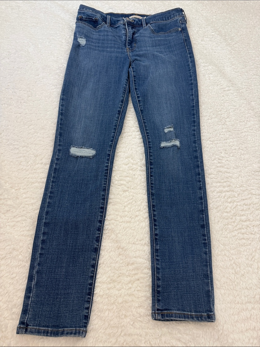 Levi's Women's Straight Leg Distressed Dark Blue Jeans